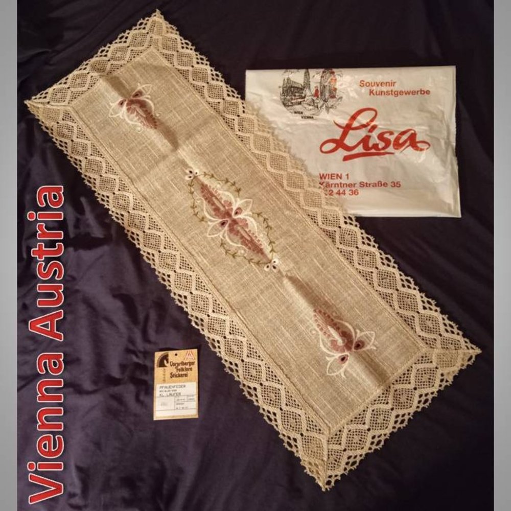 AUSTRIAN table runner \ wall hanging with tags / original packaging